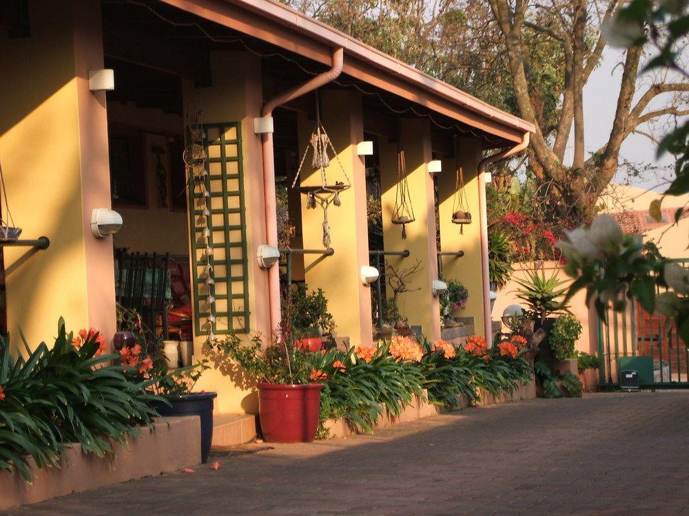 Cherry Tree Cottage B&B Linden Johannesburg Exterior photo