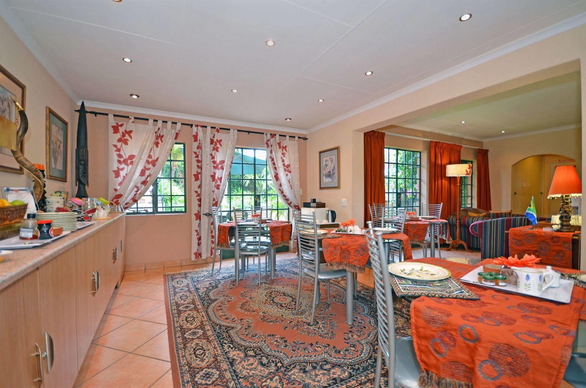 Cherry Tree Cottage B&B Linden Johannesburg Exterior photo